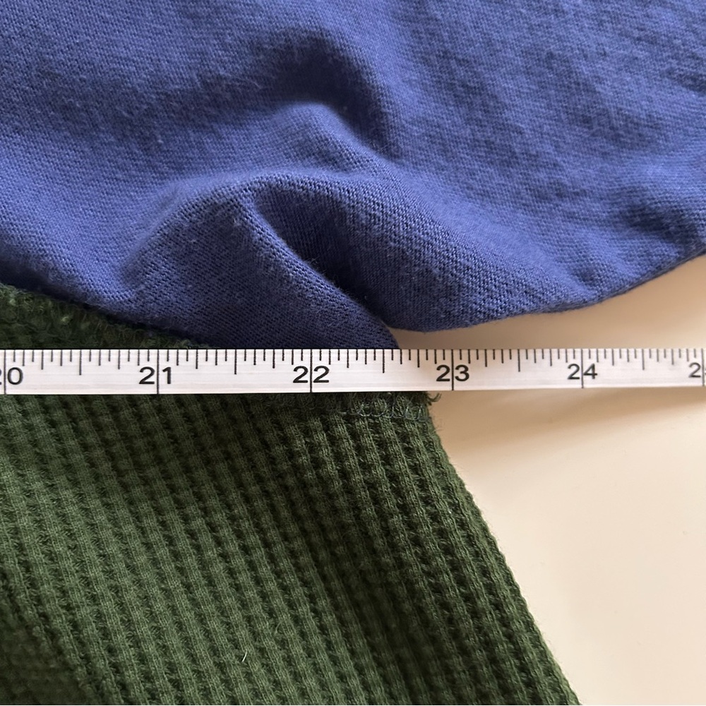 BDG Urban Outfitters Boho Blue and Green Raglan Baseball Tee Crop Top - Picture 4 of 9